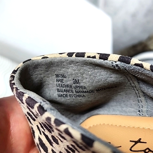 Mee Too Womens Slip on flats Animal print Size 9M Leather upper - Picture 4 of 7